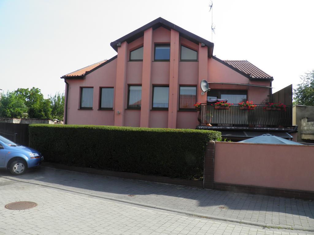 Pensjonat Zofia Demska Brieg Exterior foto